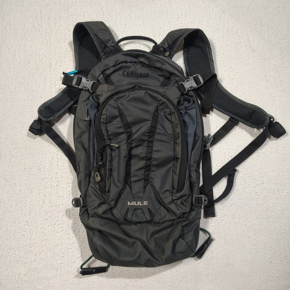 CamelBak MULE Backpack Grey 100oz Hydration Pack Nylon Biking NO BLADDER